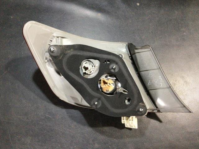 Right Tail Light TOYOTA Camry 2012 DAA-AVV50 8155133550 - Image 2